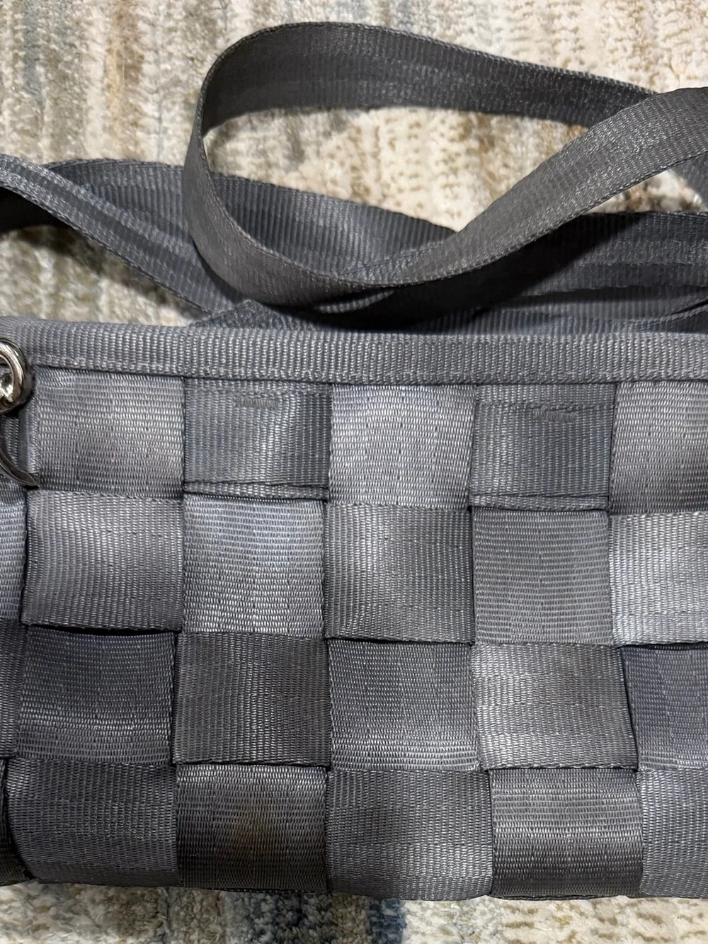 Harveys Woven Gray Messenger Bag